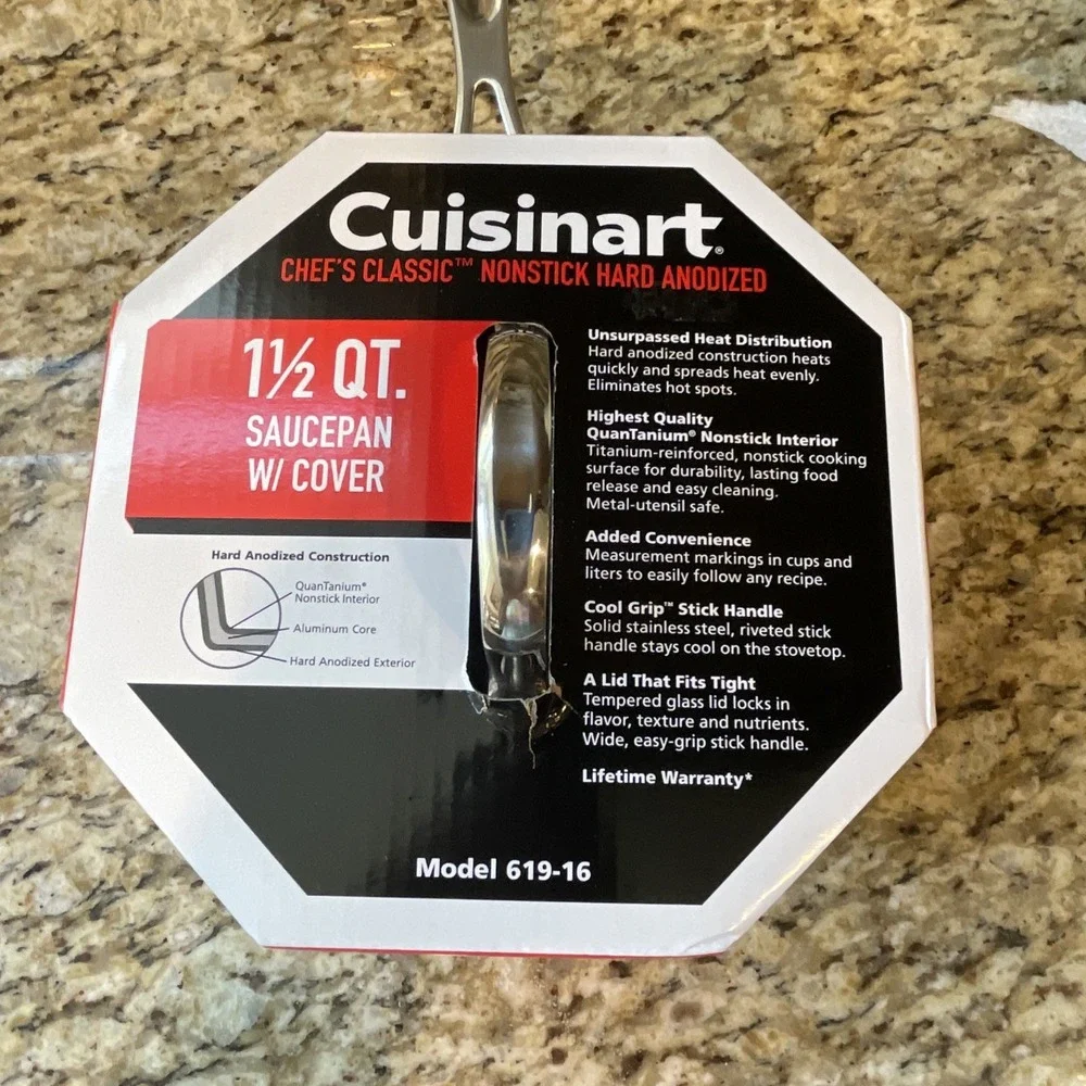 Cuisinart Chef's Classic 1-1/2 qt Stainless Steel Sauce Pan w/ Lid Black
